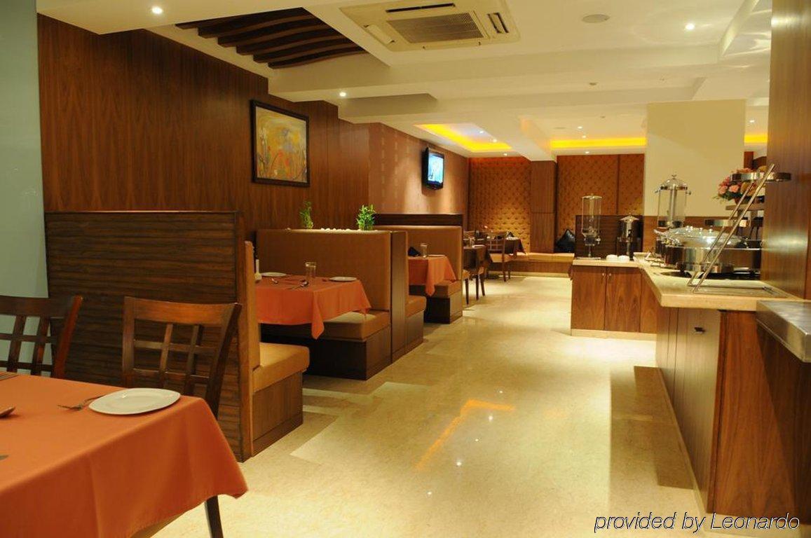 The Grand Solitaire Hyderabad Exterior foto