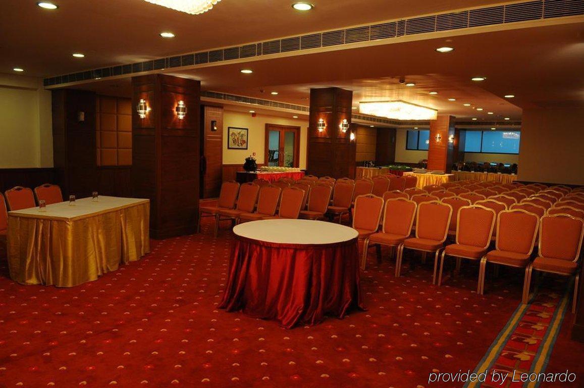 The Grand Solitaire Hyderabad Exterior foto