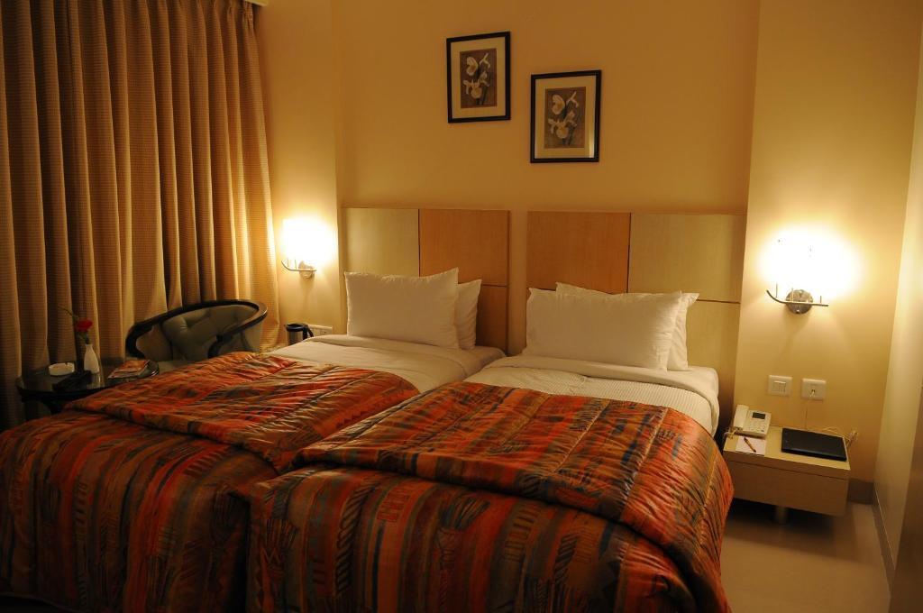 The Grand Solitaire Hyderabad Exterior foto